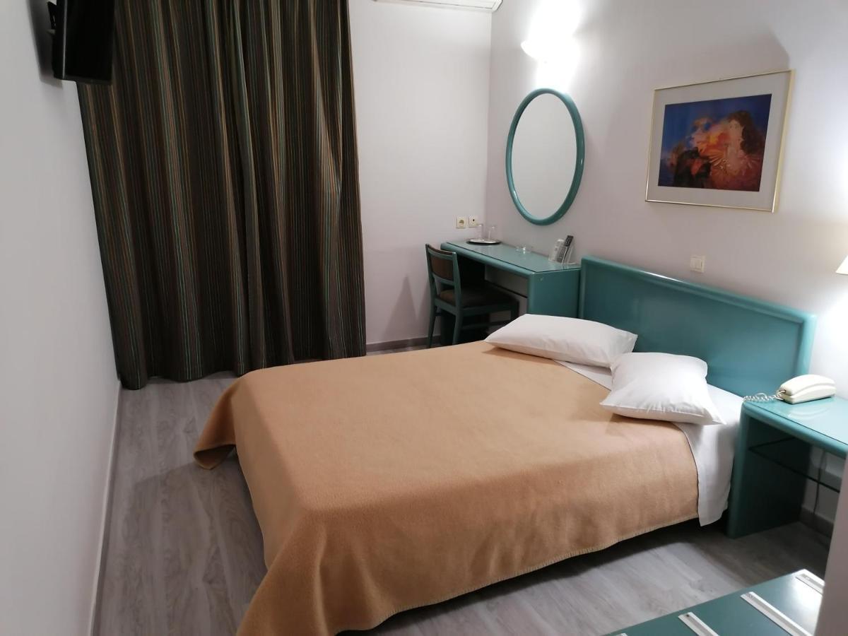 Hotel Galaxias Агринион Экстерьер фото