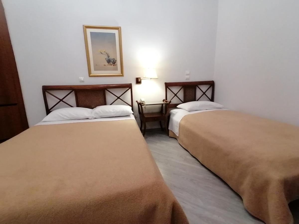 Hotel Galaxias Агринион Экстерьер фото
