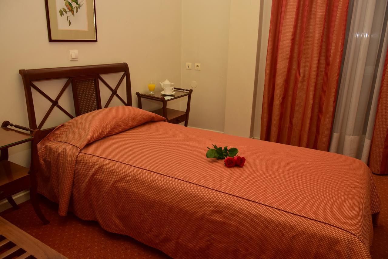 Hotel Galaxias Агринион Экстерьер фото